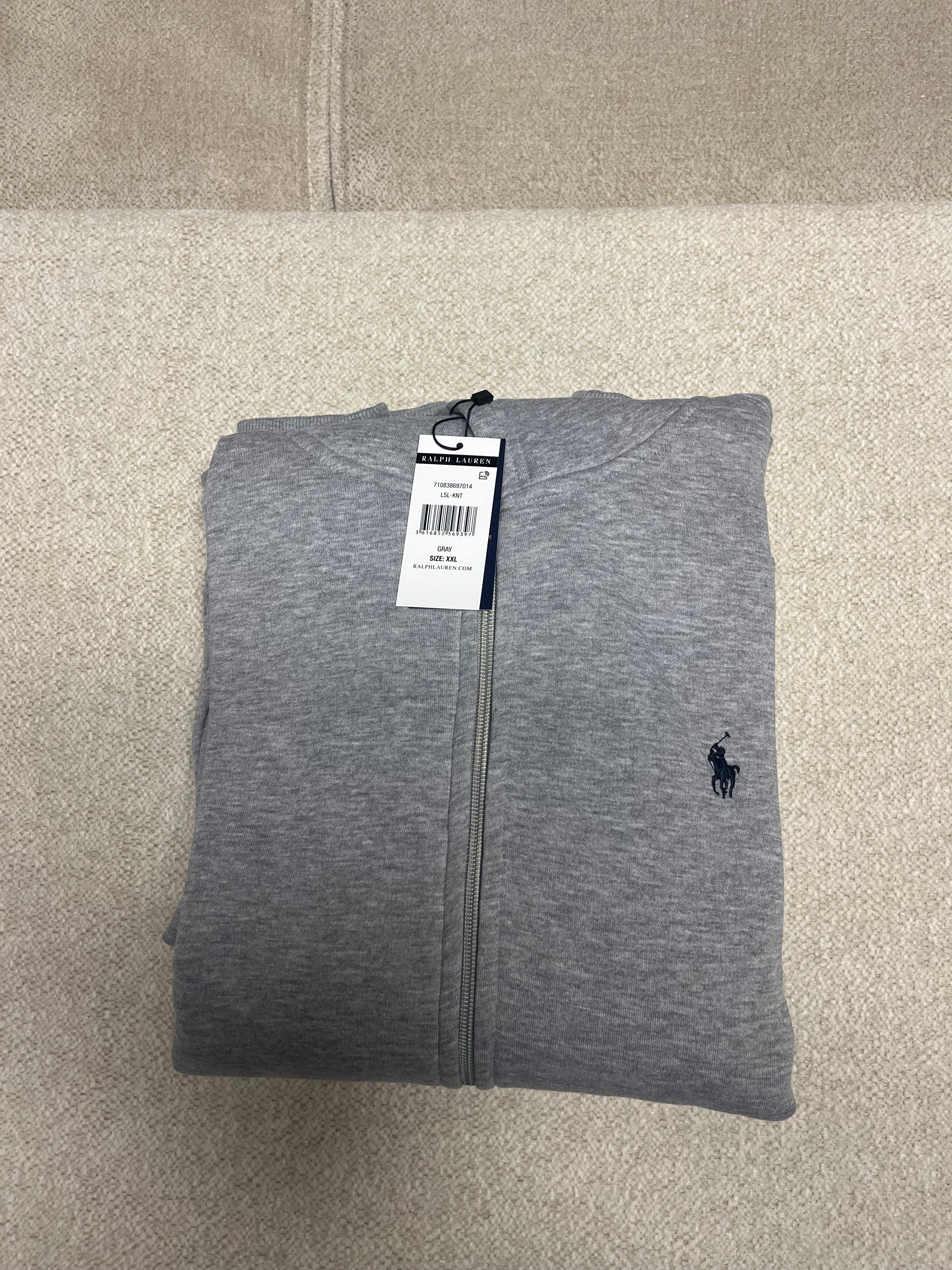 Les meilleurs (recommandés) :
1. Hoodie Zippé Polo Ralph Lauren Gris - Neuf avec étiquettes