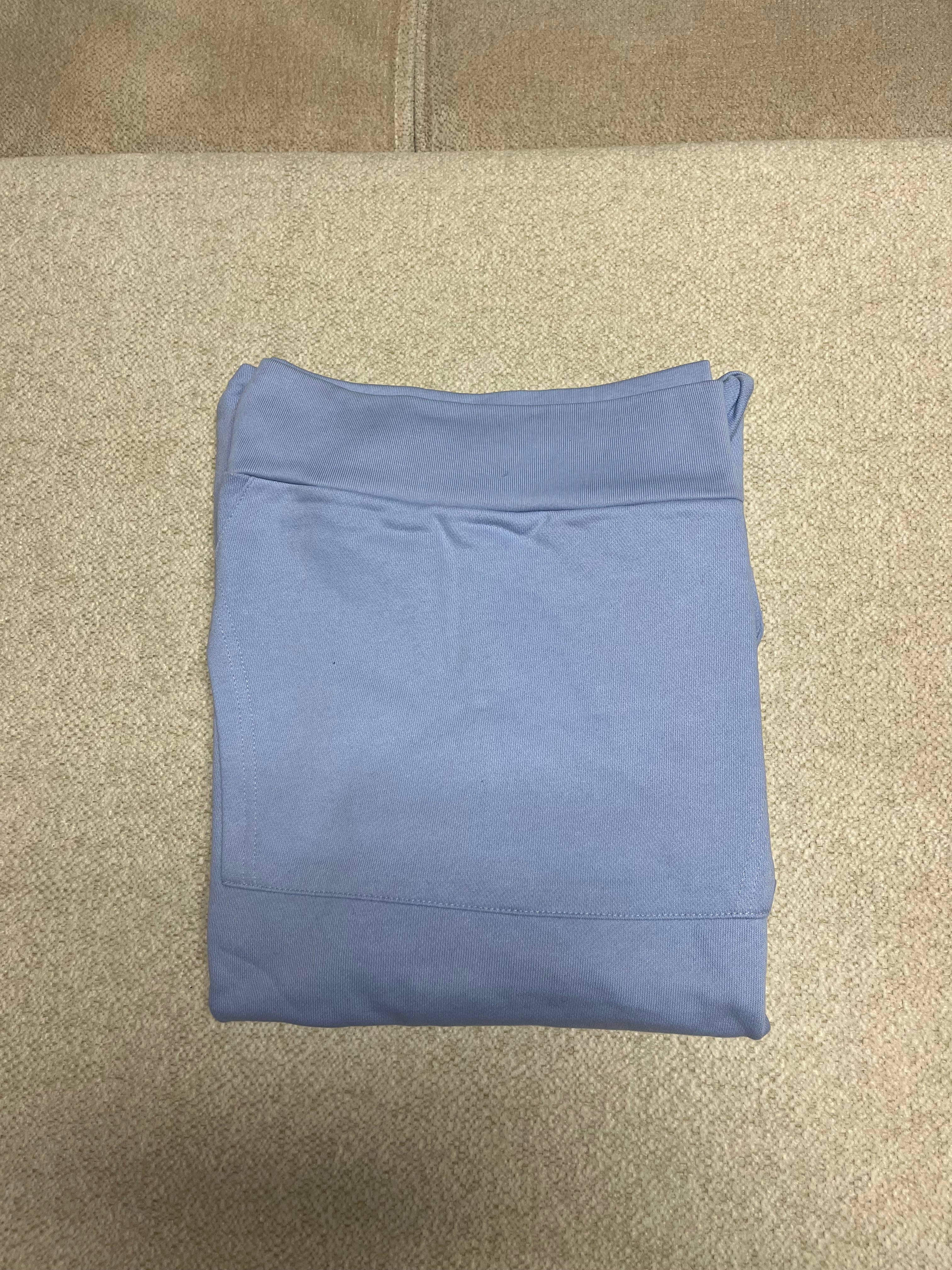 Les meilleurs (recommandés) :
1. Hoodie Polo Ralph Lauren Bleu Clair - Neuf avec étiquettes