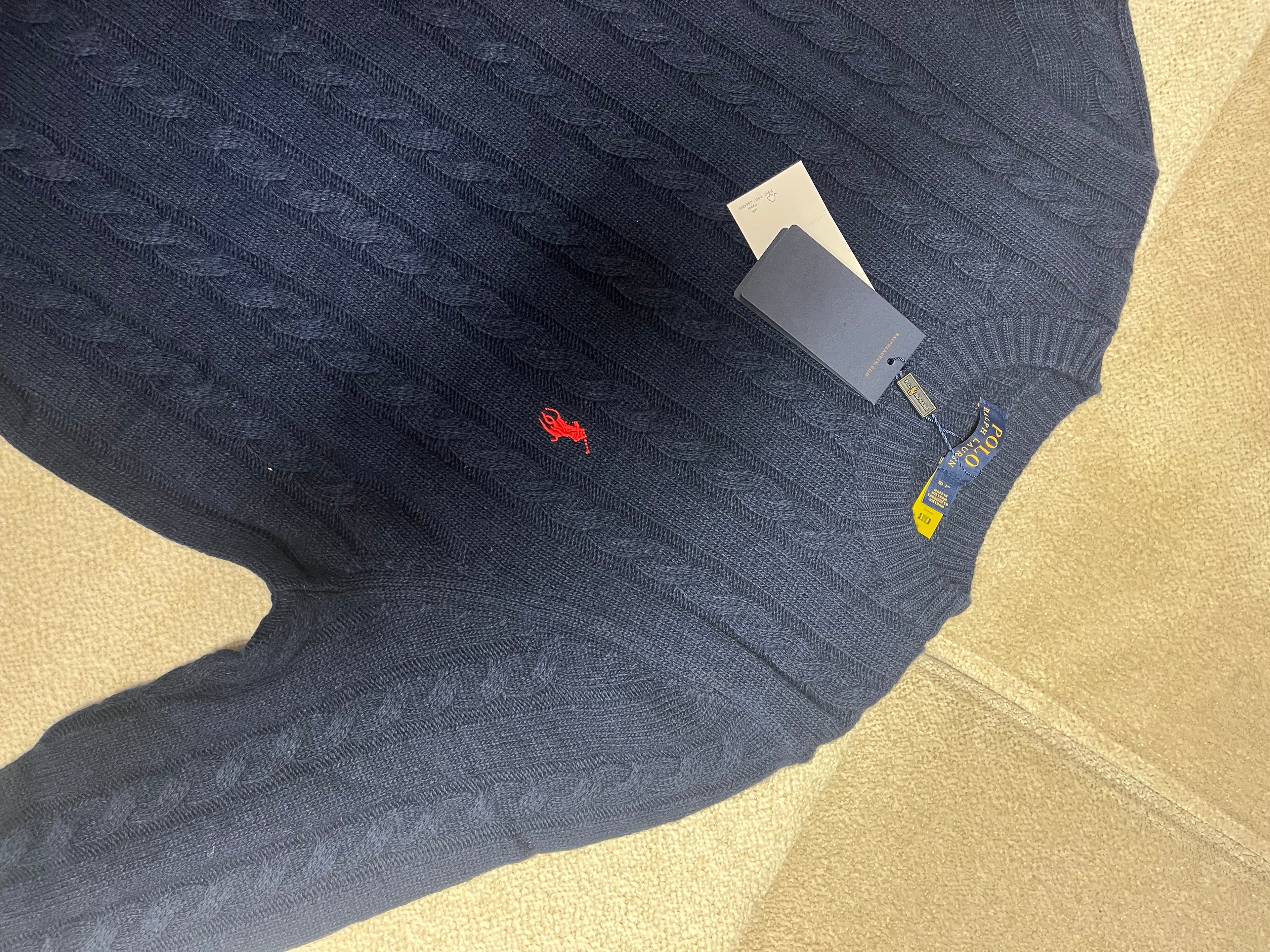 « Pull Ralph Lauren Bleu Marine Torsadé - Logo Polo Rouge » (le plus recommandé)